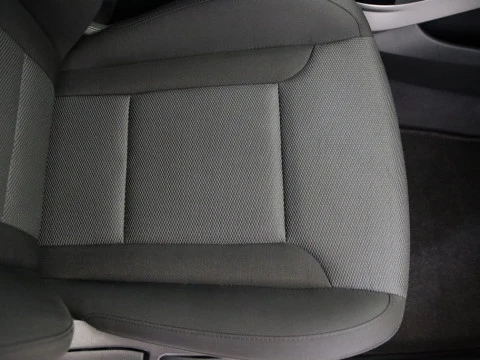Hyundai I40 familiar 1.7 CRDI 136HP BLUEDRIVE TECNO XENON SKY 5P