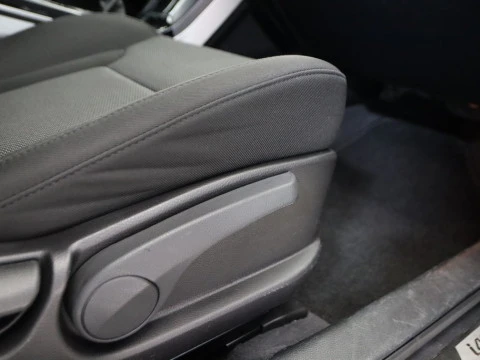 Hyundai I40 familiar 1.7 CRDI 136HP BLUEDRIVE TECNO XENON SKY 5P