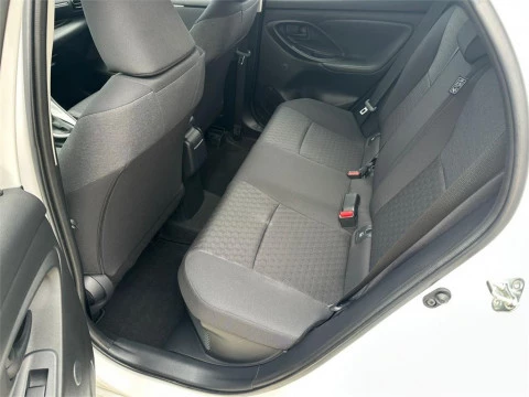 Toyota Yaris 120H 1.5 Active Tech