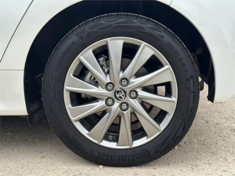 Toyota Yaris 120H 1.5 Active Tech