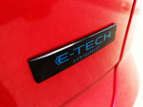 Renault Austral 1.2 E-TECH HEV 147KW ICONIC ESPRIT ALPIN 5P