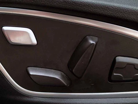 Renault Austral 1.2 E-TECH HEV 147KW ICONIC ESPRIT ALPIN 5P