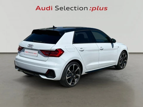 Audi A1 Sportback Adrenal Black 30TFSI 85kW S tr
