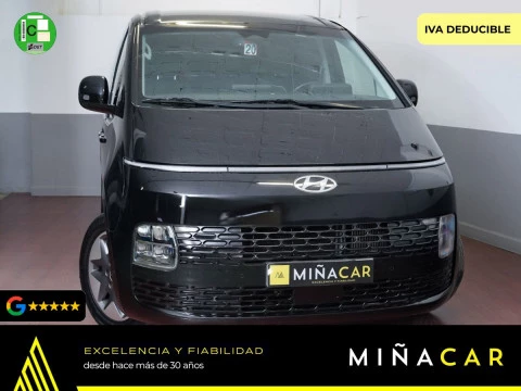 Hyundai Staria 2.2 CRDI Maxx 9S