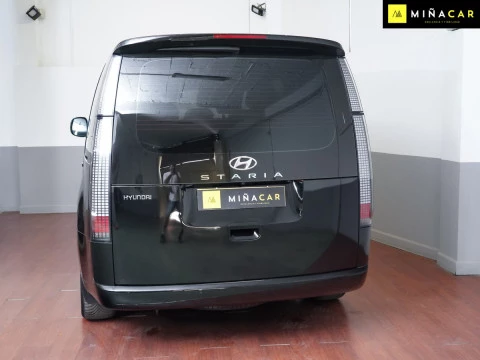 Hyundai Staria 2.2 CRDI Maxx 9S