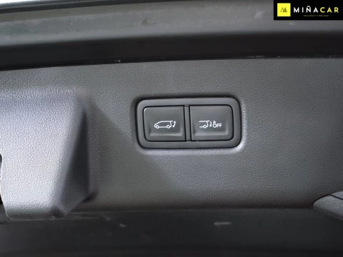 Hyundai Staria 2.2 CRDI Maxx 9S
