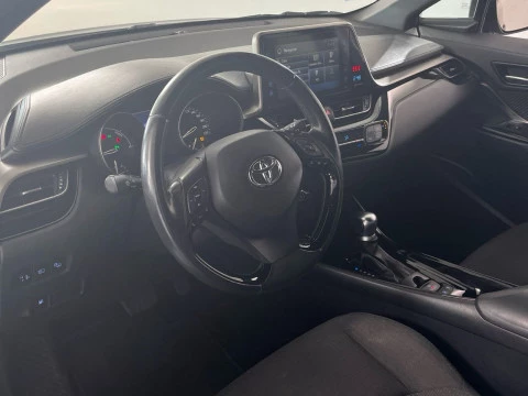 Toyota C-HR 1.8 125H Advance