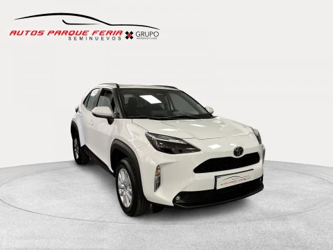 Toyota Yaris Cross 1.5 130H Business Plus