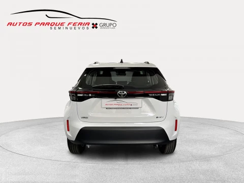 Toyota Yaris Cross 1.5 130H Business Plus