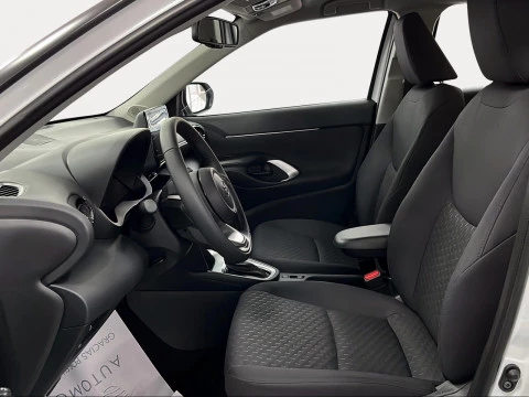 Toyota Yaris Cross 1.5 130H Business Plus