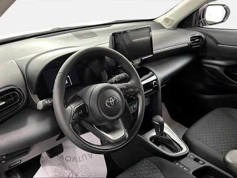 Toyota Yaris Cross 1.5 130H Business Plus