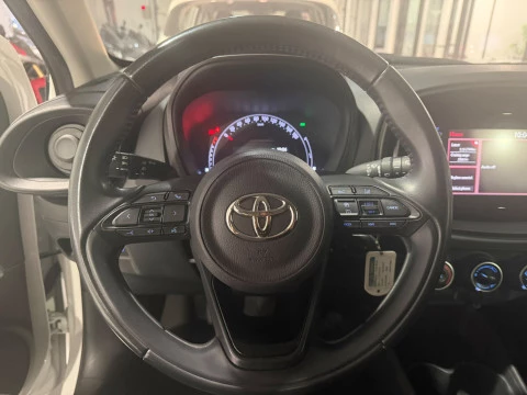 Toyota Aygo X Cross 1.0 VVT-I 72CV Play