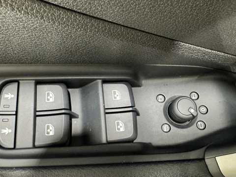 Audi Q2 Advanced 30 TFSI 81kW (110CV)