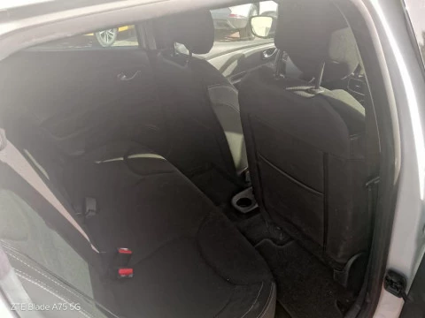 Renault Clio 1.0 5P