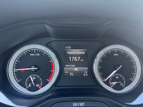 Skoda Karoq  1.0 TSI Ambition