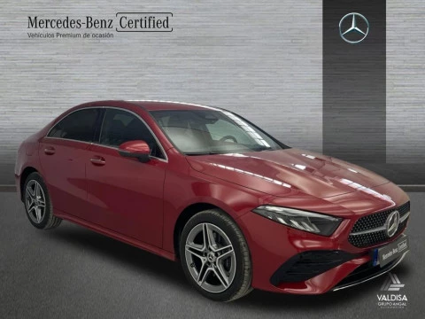Mercedes-Benz Clase A 250 e Sedán
