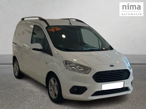 Ford Transit Courier Van 1.5 TDCi 74kW Limited