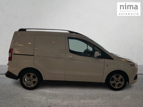 Ford Transit Courier Van 1.5 TDCi 74kW Limited