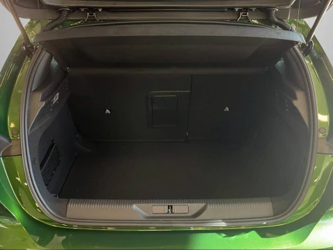 Peugeot 308 5P Allure BlueHDi 130 S&S EAT8