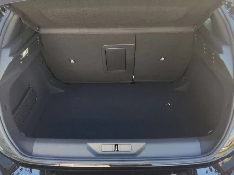 Peugeot 308 5P Allure BlueHDi 130 S&S EAT8