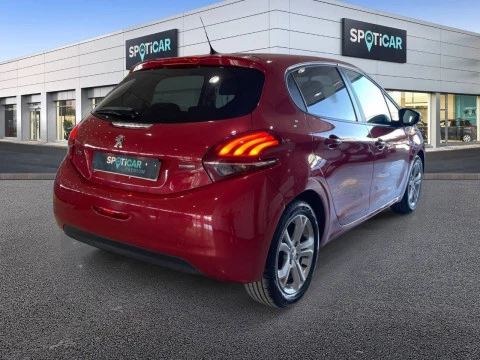 Peugeot 208 5P ACTIVE 1.2L PureTech 110