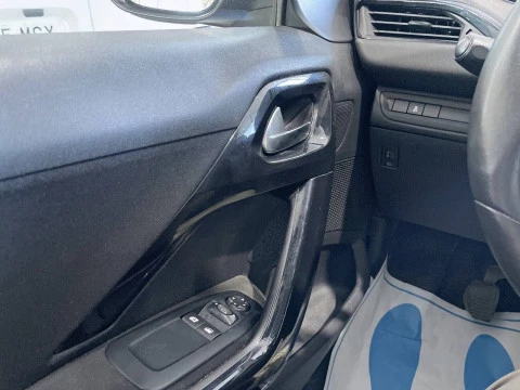 Peugeot 208 5P ACTIVE 1.2L PureTech 82