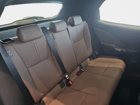 Lexus LBX 1.5 136cv HEV Elegant