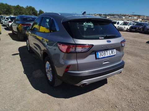 Ford Kuga Titanium 2.5 Duratec FHEV 140kW Auto
