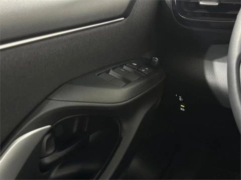 Toyota Yaris ACTIVE PLUS