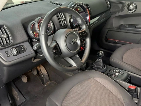 MINI Countryman Cooper D 110 kW (150 CV)