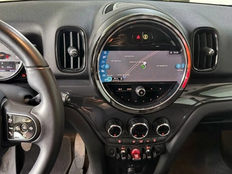 MINI Countryman Cooper D 110 kW (150 CV)