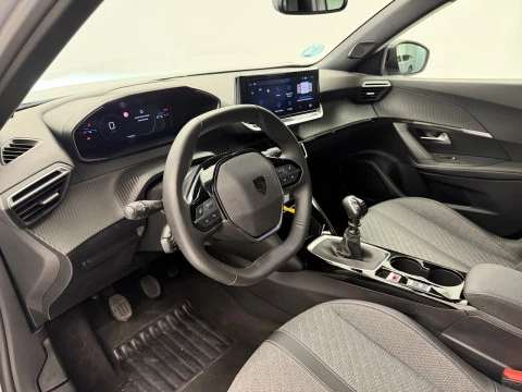 Peugeot 2008 Allure Puretech 100 S&S 6 Vel. MAN