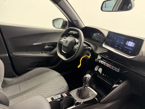 Peugeot 2008 Allure Puretech 100 S&S 6 Vel. MAN
