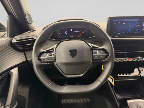 Peugeot 2008 Allure Puretech 100 S&S 6 Vel. MAN