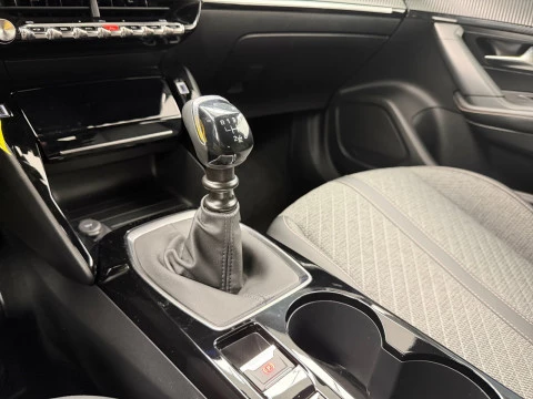 Peugeot 2008 Allure Puretech 100 S&S 6 Vel. MAN