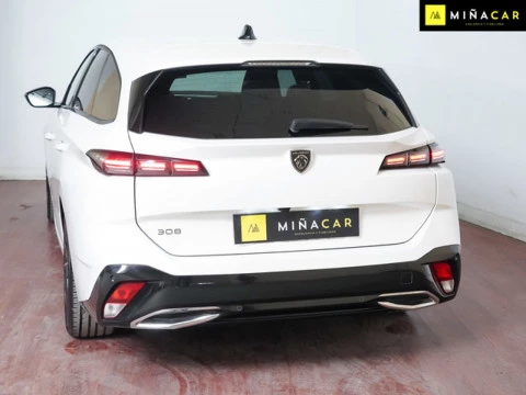 Peugeot 308 SW Allure BlueHDi 130 SS MAN