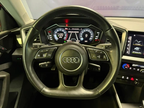 Audi A1 Sportback Adrenalin 30 TFSI 81kW S tron