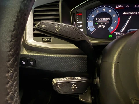 Audi A1 Sportback Adrenalin 30 TFSI 81kW S tron