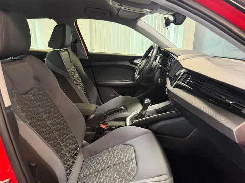 Audi A1 Sportback Adrenalin 30 TFSI 81kW S tron