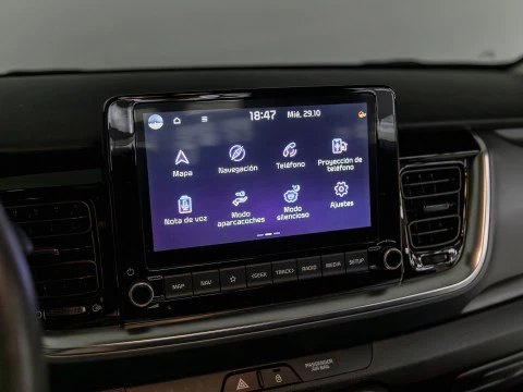 Kia Stonic 1.0 T-GDi 74kW (100CV) MHEV iMT Drive