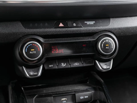 Kia Stonic 1.0 T-GDi 74kW (100CV) MHEV iMT Drive