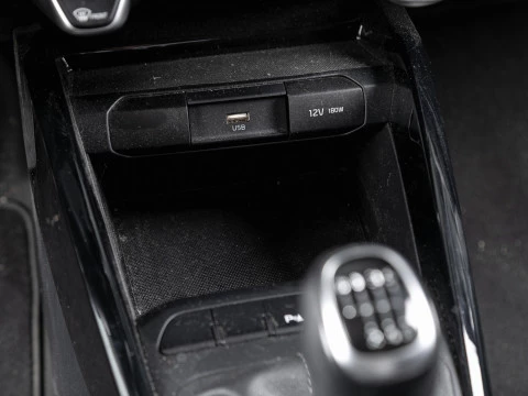 Kia Stonic 1.0 T-GDi 74kW (100CV) MHEV iMT Drive