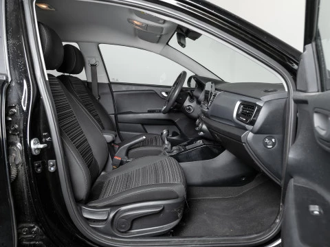 Kia Stonic 1.0 T-GDi 74kW (100CV) MHEV iMT Drive