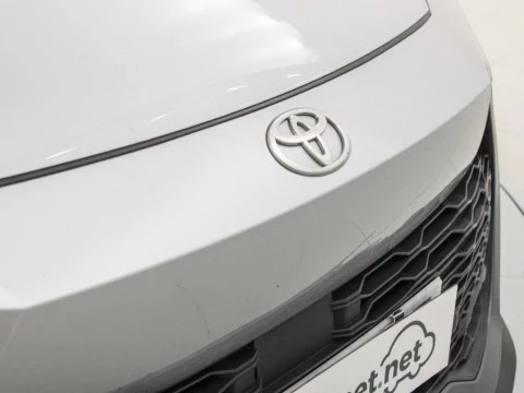 Toyota C-HR CH Toyota C-HR - MY25