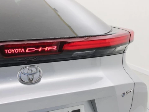 Toyota C-HR CH Toyota C-HR - MY25