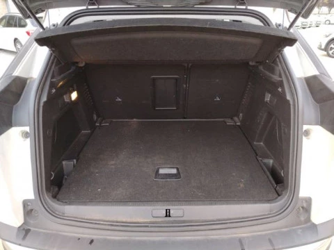 Peugeot 3008 1.5 BlueHDi 96kW (130CV) S&S Allure EAT8