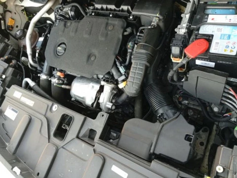 Peugeot 3008 1.5 BlueHDi 96kW (130CV) S&S Allure EAT8