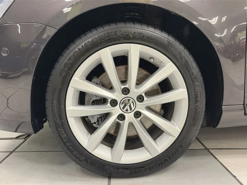 Volkswagen Passat Highline 1.8 TSI 118 kW (160 CV) DSG