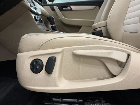Volkswagen Passat Highline 1.8 TSI 118 kW (160 CV) DSG