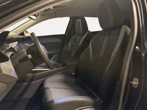 Peugeot 408 408 Allure HYBRID 145 eDCS6